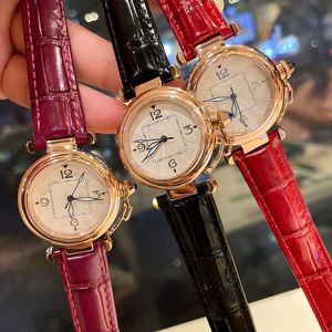 Ladies Watch Quartz Movement Wristwatch 35mm rostfritt stål Rem Sapphire Waterproof Design Women Wristwatch