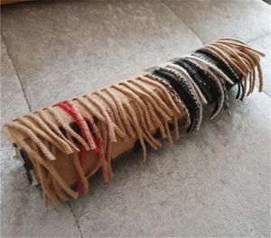 Kortinnehavare vinter högkvalitativ mjuk tjock kashmir klassisk lång tofs halsduk mäns kvinnans varumärken sjal halsdukar 180 32 cm