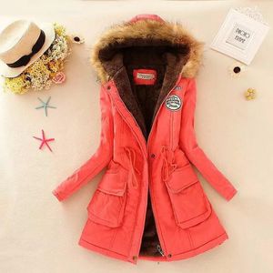 Casaco de trincheiras femininas Winter Women Women Parkas Cashmere Casco de algodão espesso Roupas acolchoadas Casaco comprido senhoras casuais casual feminino lwl77277