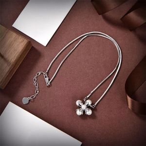 Luxurys Pendant Necklaces Designers Brands Necklace For Mens Womens Party Gifts Fashion Classic Golden Silver Pearl Necklaces Jewelry