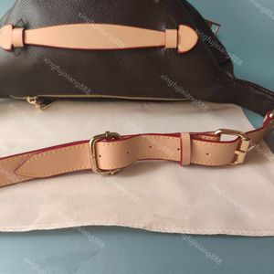 2022 Designers midja påsar Cross Body Nyaste handväska lyx Bumbag mode axelväska brun bum jävla pack225e