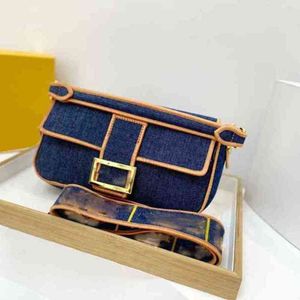 Omuz çantaları akşam çantaları omuz çantaları denim crossbody cüzdan moda marka tasarımcısı yüksek kaliteli küçük değişiklik çanta ayarlanabilir kayış iki renkli