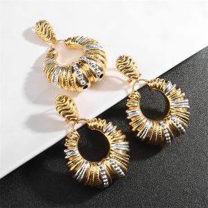 Outros conjuntos de jóias Nigéria Dubai Gold Color Jewelry Conjunto de joias africanas para presentes de casamento de noiva para mulheres Brincos de colar de colares de colares de colares pingentes 220831