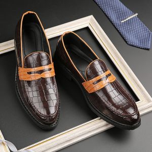 Mokasyny buty dla mężczyzn dobrej jakości klasyczny kolor stały kolor pu slip-on moda biznes codziennie AD154
