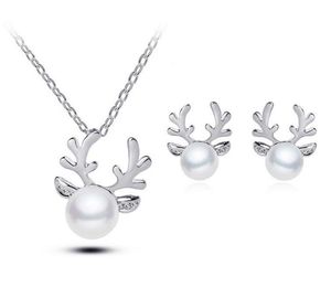 Christmas jewelry Pearl Deer cute earrings with rhinestone ear studs elk necklace jewelrys