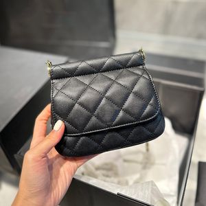 22A Kobiet Designer Cosetyczny Kostetyczny torba Calfskin Caviar Mini Flap Vanity Torebka Złota Metal Sprzęt Matelasse łańcuch crossbody ramię torebka 13 cm 13 cm