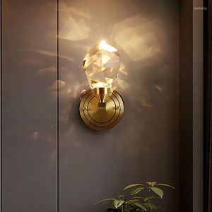 Стеновые лампы современная хрустальная лампа медь минималистская светодиодная таблица для гостиной спальни бар эль -внутренний декор коридор