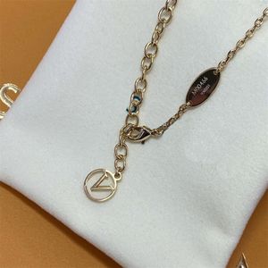 Womens Mens Designer Love Pendant Necklace Luxurys Designers Women Jeweley Bracelet Women L Letter With Love Gold Chain