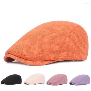 BERETS 2022 COTTONE HAT UNISEX SPRIND and SURMER日本のレトロフォワードキャップ屋外旅行日焼け止めのソリッドカラーメンズキャップ