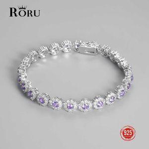 Łańcuch bransoletki Wysokiej jakości miedziane srebrne Bracelety CZ dla kobiet stylowe błyszczące Banles Banles Crystal Luxury Jewelry Akcesoria