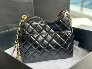 10A Borsa hobo piccola di alta qualità a specchio di livello superiore 22,5 cm Borsa da donna in vera pelle di vitello trapuntata con patta Borsa di lusso Digners Borsa a tracolla nera con catena F9TR