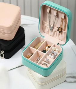 Mini Jewelry Ring Box Display Cabinet Armoire Portable Organizer Case Travel Storage for Rings Earring Necklaces5616073