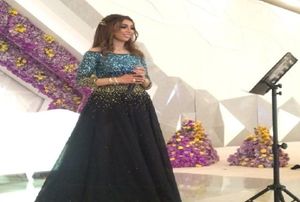 2016 Myriam Fares P￤rlade paljetter Celebrity Evening Dresses Scoop Illusion ￤rmar Sexiga l￥nga ￤rmar Design i Mellan￶stern Style FO6136504