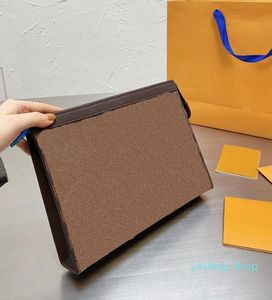 Luxurys Designers Bags Handbag Men and Wemen Borda￧￵es feitas de couro de couro de alta quantidade seis cores para escolher ZZL2105051 0231
