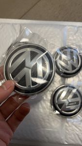 100 PCS/ロットVWホイールセンターハブキャップエンブレムバッジロゴ56mm 65mm 6CD601171 5G0601171 for VW Volkswagon