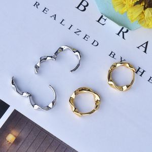 Unisex Little Mobius Hoop Earrings For Women Simple Geometric Circle Silver Color Earring Party Gift Fashion Jewelry