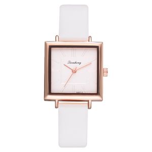 HBP Watch for Women Fashion Casuare Leather Belt WatchesシンプルなレディーススクエアダイヤルQuartzリストウォッチドレスクロックモントレスデフルー