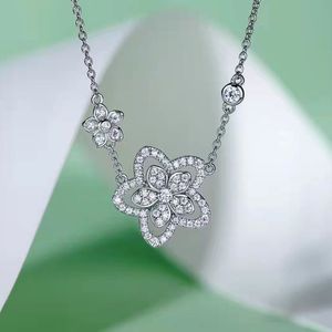 Designer-Schmuck Doppel-Blumen-Anhänger-Silber-Halskette Diamant-Damen-Kragen-Kette-Geschenk