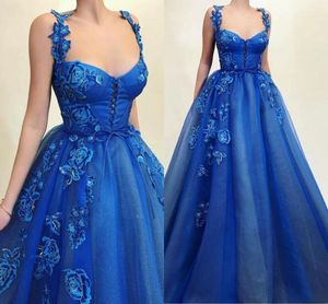 Vestidos de noite de azul royal elegantes para mulheres Plus Size Size Sexy V Lace Floral Applqiues Spaghetti Straps formais de vestido de baile de formatura