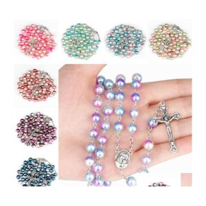 Подвесные ожерелья Color Bead Жемчужные ожерелья для женщин Католический христианин Иисус пересекает розарии длинное подвесное ожерелье Религиозное украшение