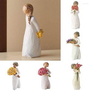 Decorative Flowers 1PC Resin Girl's Bouquet Statuette Miniature Girl Home Ornament Crafts Sclupture Decor Tabletop Christmas Gift For Family