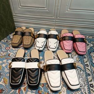 Half slippers voor dames top lederen vintage muler schoenen nieuwe ontwerper g sandalen metalen letter buckle luxe merk plat hiel baotou outdoor klassieke fluweel borduurlijn