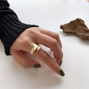 Простые открытые кольца для женщин Золотая мода Корейская уличная девочка обручальные кольца регулируемые ювелирные украшения с костяшками
