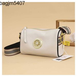 Hand bag 80% of the Stores Are Wholesale and Retail Leather Material New Top Layer Cow Leather Cylinder Boston Women's One Shoulder Leisure