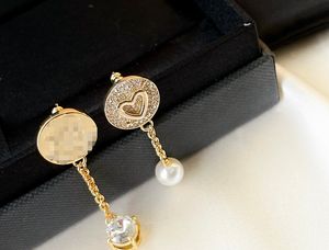 INS Neue Luxus-Edelschmuck-Ohrringe für Damen mit Anhänger, Gold-Herz-Halskette mit gravierten Perlen, Rubin-Sandmännchen-Halskette