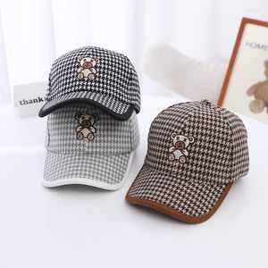 Hair Accessories Spring And Summer Children Bear Embroidered Sunscreen Baseball Caps Boys Girls Breathable Outdoor Casual Duck Beak Hats