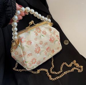 Akşam çantaları dantel çiçek bayanlar kadınlar için düğün partisi çantası vintage bohemia cüzdan metal çerçeve omuz