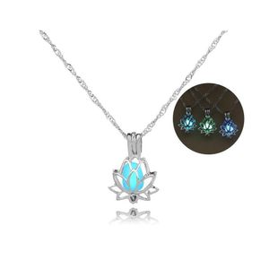 Pendant Necklaces Lotus Open Box Night Luminous Pendant Necklace Long Chain Collar Choker Women Statement Jewelry Drop Delivery Neck Dh1Oy