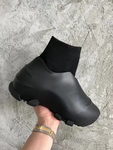 2022 zimowe gumowe wodoodporne wygodne skarpety buty zimowe projektanci ekskluzywne buty