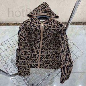 Hoodies للنساء من النوع الثقيل المصمم 21SS Winter Women Hoodies Catcal Wool Wool knit Hoodie Jacket