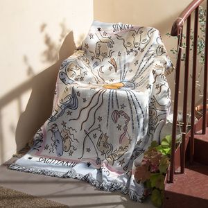 Объединение ковров на одеяло цветов сплетенный диван с гобеленом 221203
