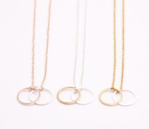 2018 Geometrische figuur Hangketting Twee Hollow Out Circle Circle Circle PecLace The Gift to Women3051037