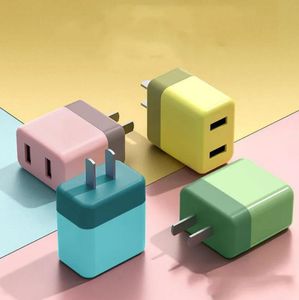 Ricarica rapida Dual USB Wall Travel Adapter Sostituzione per Caricatore del telefono cellulare Plug Candy Color 5V 2A