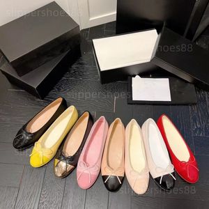 Ballet Flat Ballerinas Ballerina Flats Dress Designer Shoes Bow Black Leather Pumpar Low Heels Dances Charms Loafer Slingback Comfort Shoe