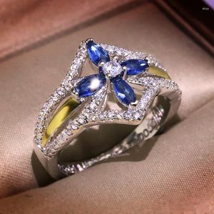 Cluster Rings Fashion Blue Zircon Cross For Women Two Tone Color Wedding Bands Jewelry Engagement Ring Ladies Gifts Dropshiping