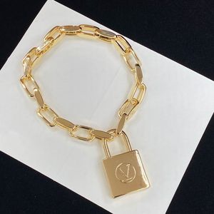 2023 Nuova catena di lusso Fashion Designer Gioielli placcati in oro 18 carati - Accessori regalo braccialetto matrimonio coppia in acciaio inossidabile all'ingrosso
