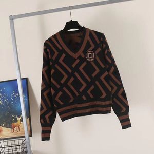 Women's Sweaters Designer Winter Fall Brand double F Letter Pattern Cardigan Sweater Coat Wool Blended Woman Knitwear Ladies Knitted Top 1