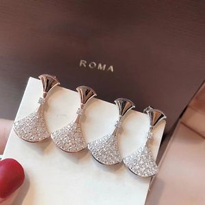 brand luxury skirt designer earrings stud for women 18K gold love heart pink shining crystal diamond pendant clovers earring earing rings jewelry gift