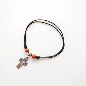 Braccialetti di collegamento CottvoCera regolabile in nylon cerato Corda catena in pelle Religioso Crocifisso croce Charms per gioielli da donna Regali per la chiesa