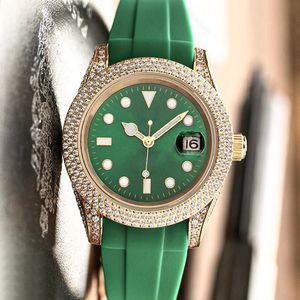 Automatyczni mechaniczni mężczyźni Watch Diamond Bezel 40 mm skórzany pasek Regulowany swobodny styl biznesowy Klasyczna prosta atmosfera