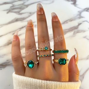 Vintage Dame Grün Geometrische Kristall Ringe Set Für Frauen Luxus Mode Frau Finger Ringe Geschenke Partei Schmuck