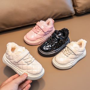 Sneakers Children S Winter Plush Warm Cotton Cortile Boys Baby Korean Style Girls Solid Color Classic Hook Loop PU 221205