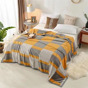 Stylish Letter Pattern Blankets For Home Sofa Outdoor Portable Travel Cover Throw Blanket Soft Warm Double Side Bed Sheet Covers