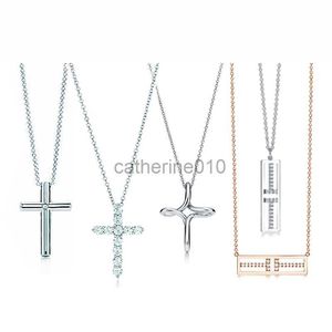 Pendant Necklaces Tif 100% Sterling Silver Classic Cross Heart Necklace Set Zircon Letter Couple Romantic Fashion Accessories With Box