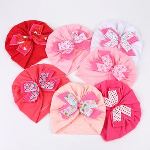 Pink Cotton Beanie Love Print Ribbon Bow Baby Girls Headwrap Cap Nyf￶dd varm turbanhatt Stor bowknot tyghuv