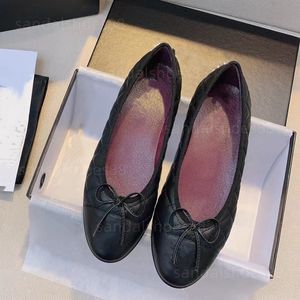 Ballet Flat Ballet Flats Designer Sapato Bailarinas Bomba Flats Acolchoados Slingback Saltos De Couro Real Cap Toe Bege Preto Bombas De Salto Baixo Mocassins Mulheres Bailarina Sapato